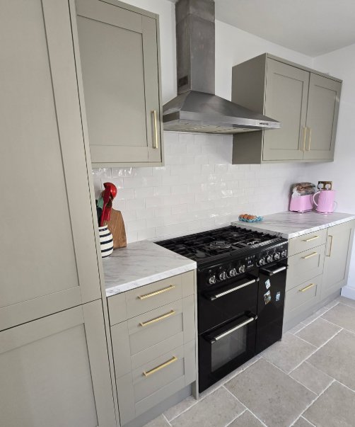 Wickes kitchen installed by Stress Free Solutions